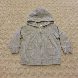 Carter’s gray hoodie